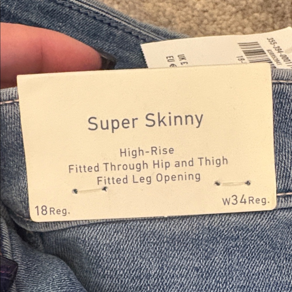 Hollister Dark Blue Skinny Jeans - Picture 5 of 5